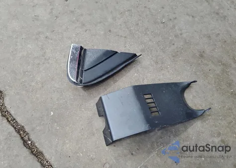 2021 Chevrolet Equinox Lt z USA, uszkodzony, nr VIN 2GNAXKEV7M6130779